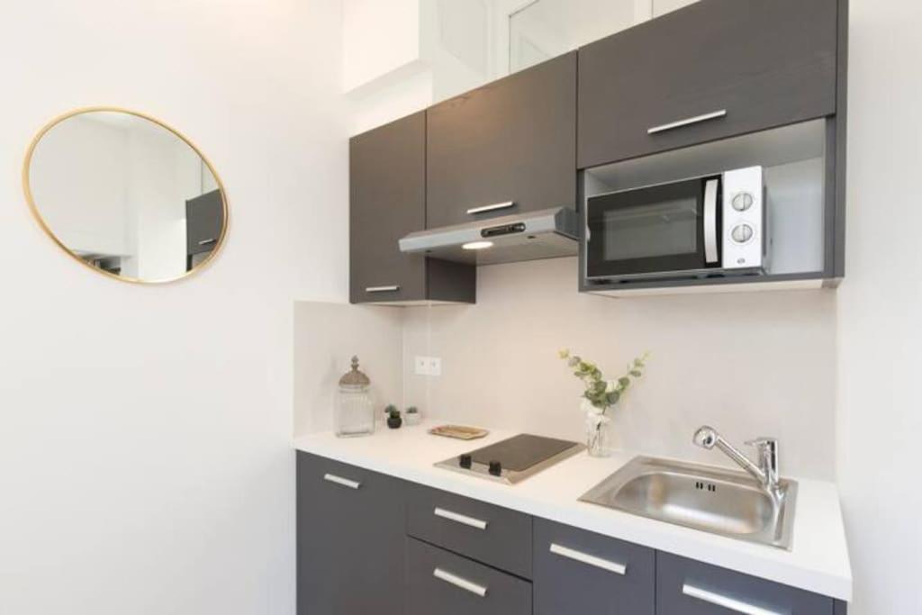 Le Petit Marche - New 2021 Fabuleux 2pax Wi-fi A/c Apartment Antibes